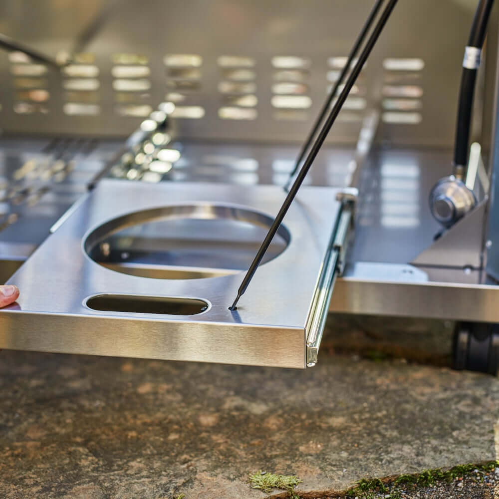 Denali 605Pro | Stainless Smart Propane Gas Grill
