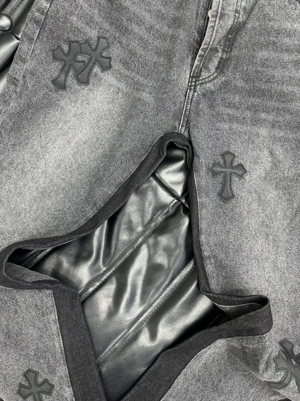 Chrome Hearts Pants 8102